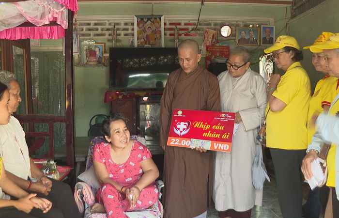 Thương tâm hoàn cảnh bị ung thư vú ở Mỹ Tú (26-02-2025)
